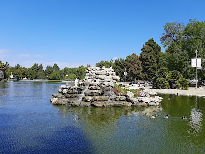 El Dorado Park West Duck Pond